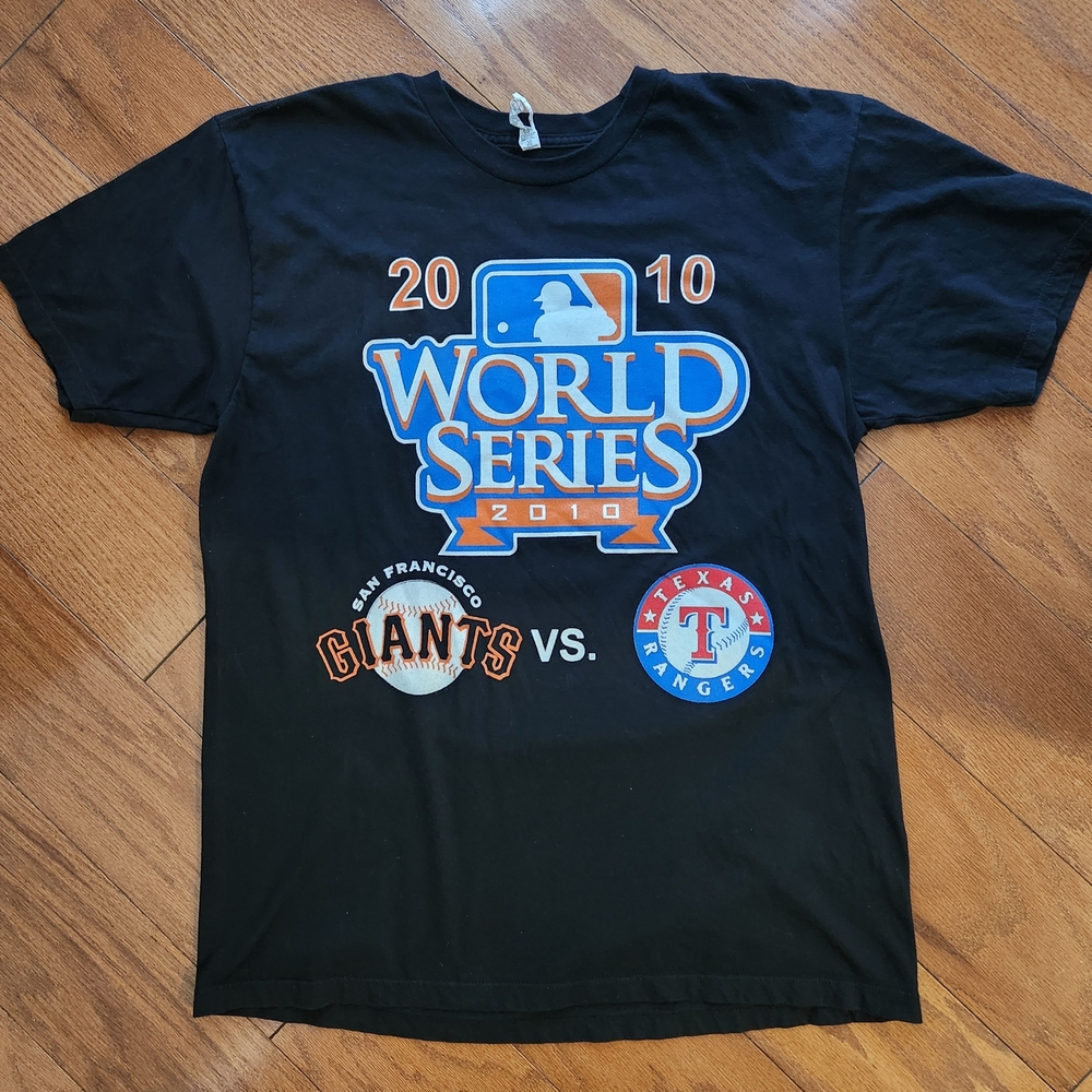 San Francisco Giants vs. Texas Rangers Baseball World Series 2010 T Shirt Large